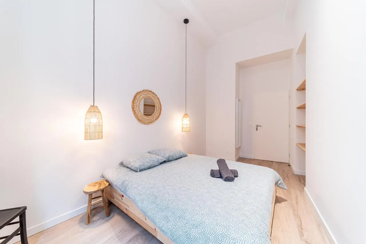 Les Suites De L'Opera - Apartment Nina For 6 People Lyon 0*,  France